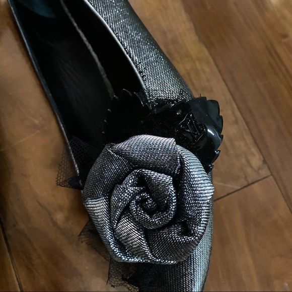 Louis Vuitton Flower Lace Trim Flats 36.5 - Picture 8 of 9